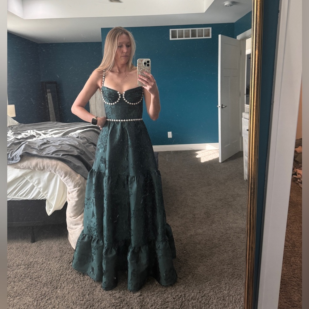 V. Chapman Dark Green Pearl-Trim Maxi Dress - Picture 4 of 8